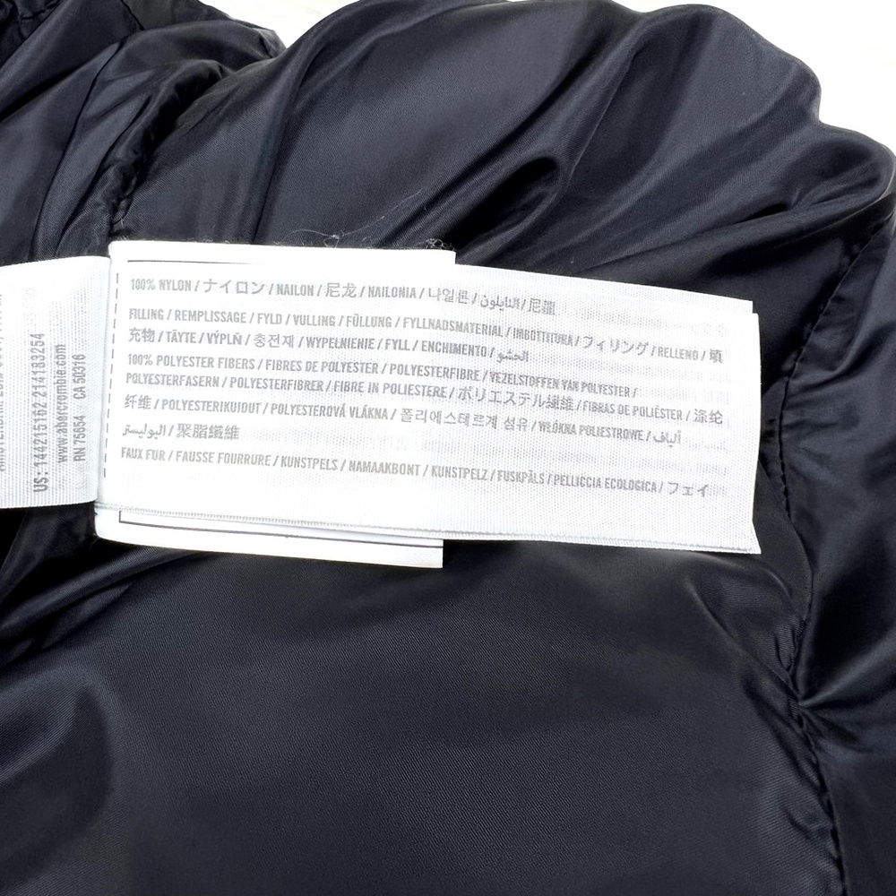 *|•ABERCROMBIE & FITCH•| Puffer Vest Water/Wind Resistant Faux Fur Trimmed Hood* - Picture 15 of 15